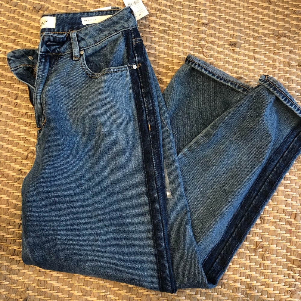 Mom jeans